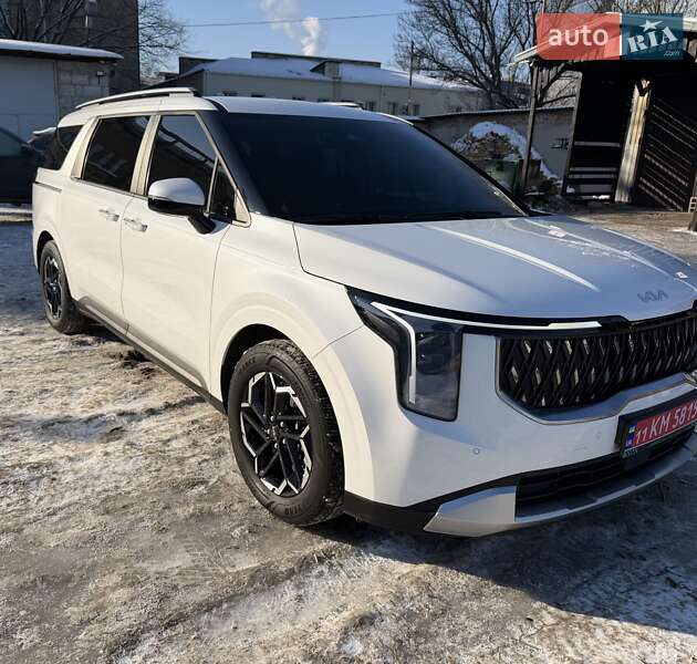 Минивэн Kia Carnival 2024 в Киеве фото 2 Минивэн Kia Carnival 2024 в Киеве
