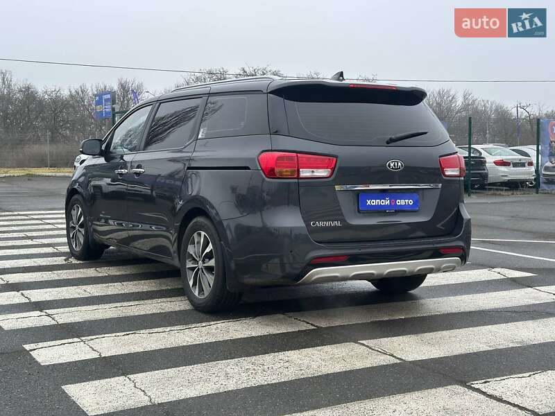 Минивэн Kia Carnival 2017 в Одессе фото 7 Минивэн Kia Carnival 2017 в Одессе