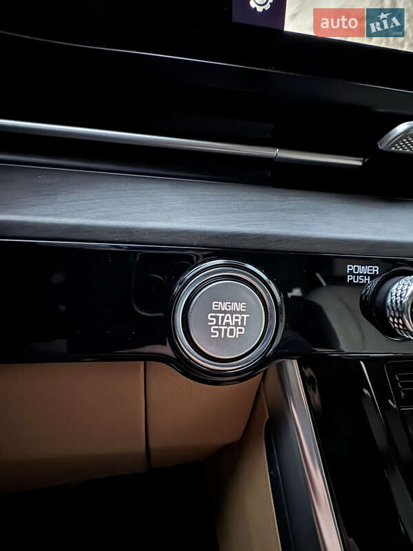 Минивэн Kia Carnival 2021 в Киеве фото 57 Минивэн Kia Carnival 2021 в Киеве