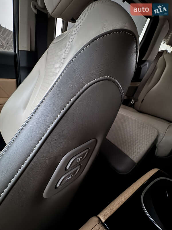 Минивэн Kia Carnival 2021 в Киеве фото 56 Минивэн Kia Carnival 2021 в Киеве