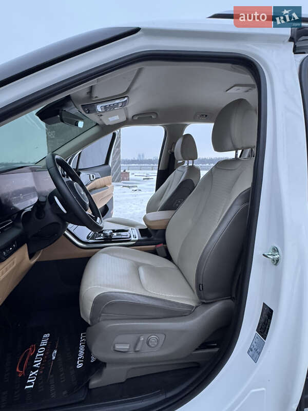 Минивэн Kia Carnival 2021 в Киеве фото 90 Минивэн Kia Carnival 2021 в Киеве