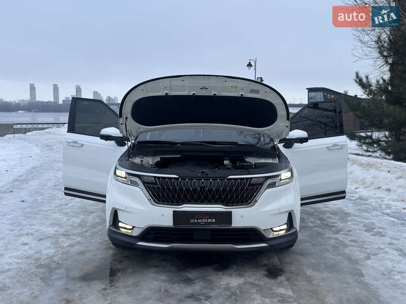 Минивэн Kia Carnival 2021 в Киеве фото 91 Минивэн Kia Carnival 2021 в Киеве