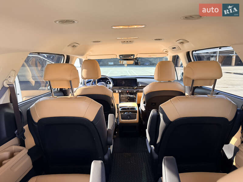 Минивэн Kia Carnival 2023 в Киеве фото 20 Минивэн Kia Carnival 2023 в Киеве