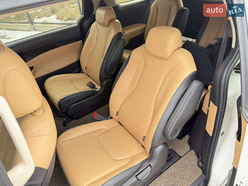 Минивэн Kia Carnival 2021 в Ивано-Франковске фото 32 Минивэн Kia Carnival 2021 в Ивано-Франковске