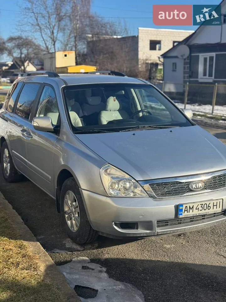 2012 Kia Carnival - мініатюра 13