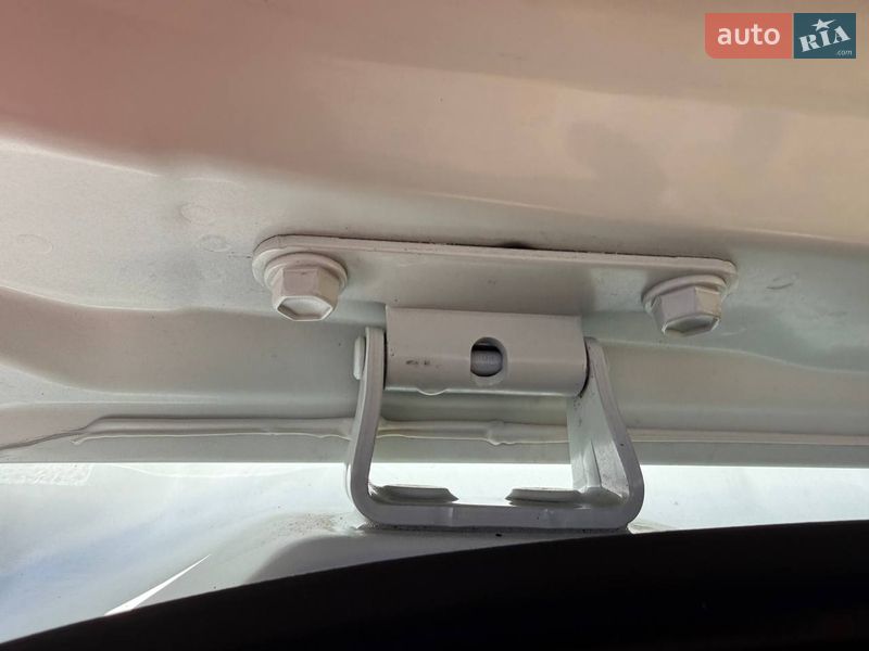 Минивэн Kia Carnival 2023 в Тернополе