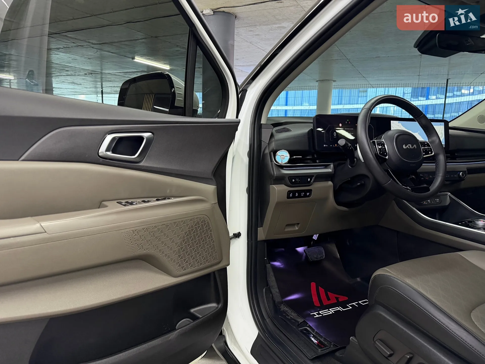 2024 Kia Carnival - мініатюра 19
