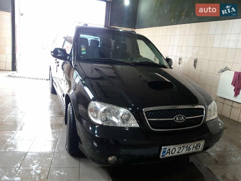 Kia Carnival 2004