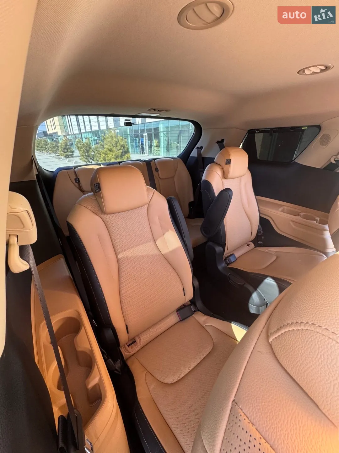 2020 Kia Carnival - мініатюра 31