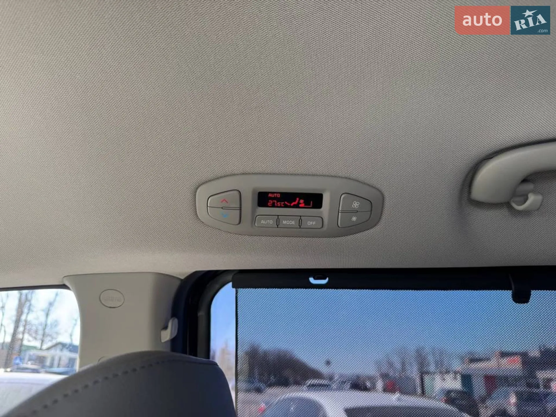 2019 Kia Carnival - мініатюра 34