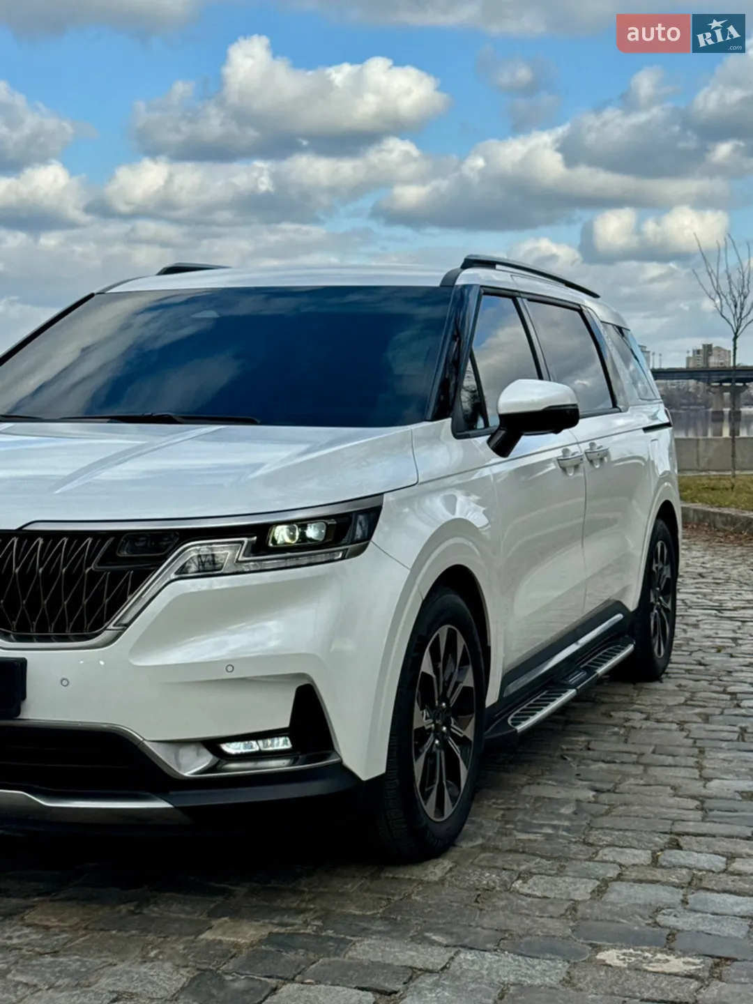 2021 Kia Carnival - мініатюра 5