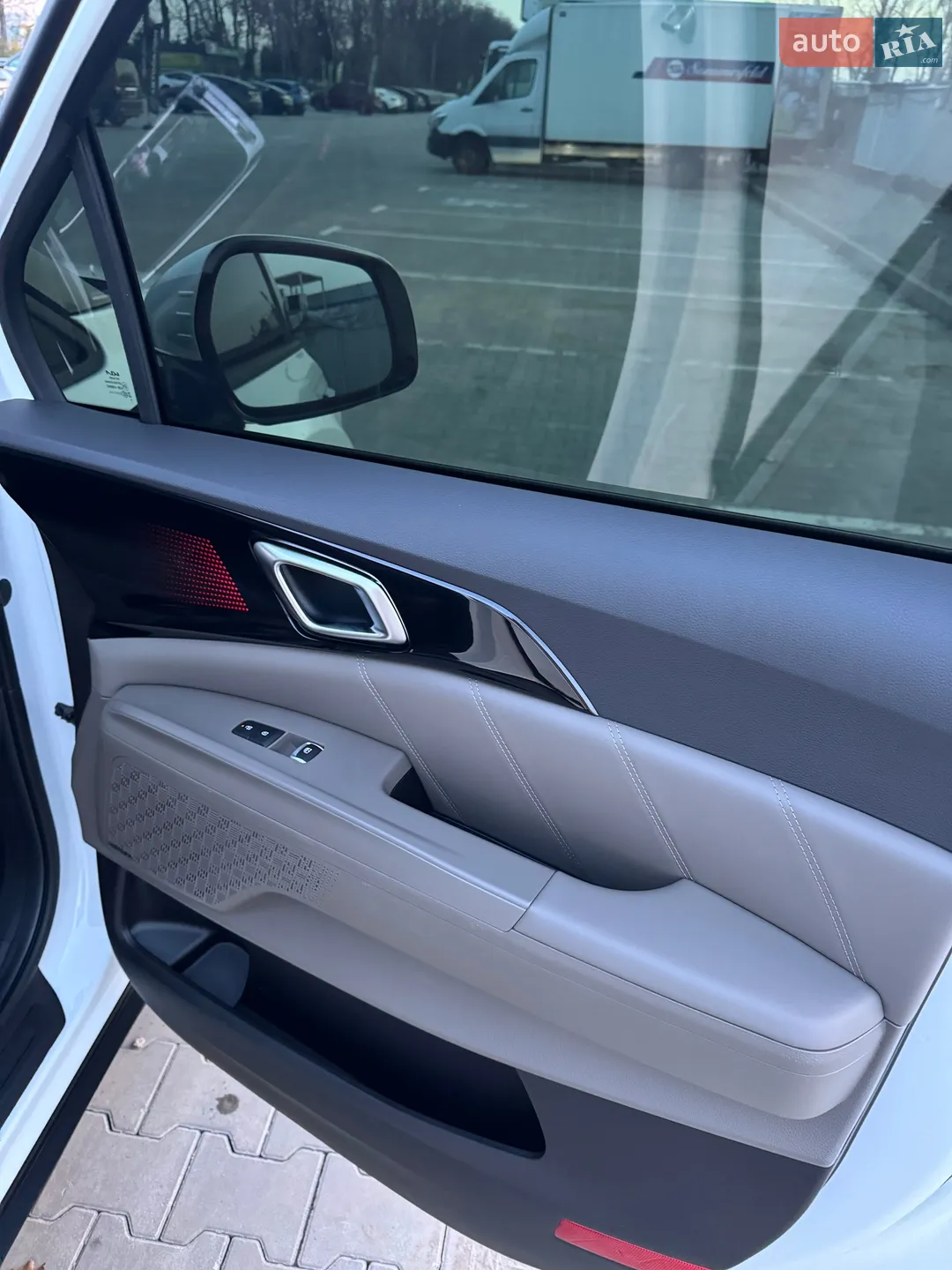 2024 Kia Carnival - мініатюра 30