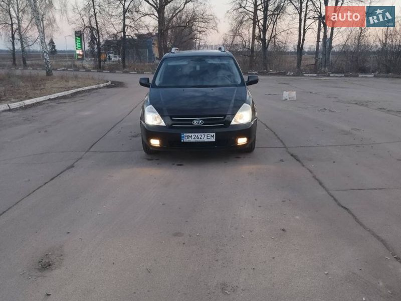 Минивэн Kia Carnival 2007 в Шостке