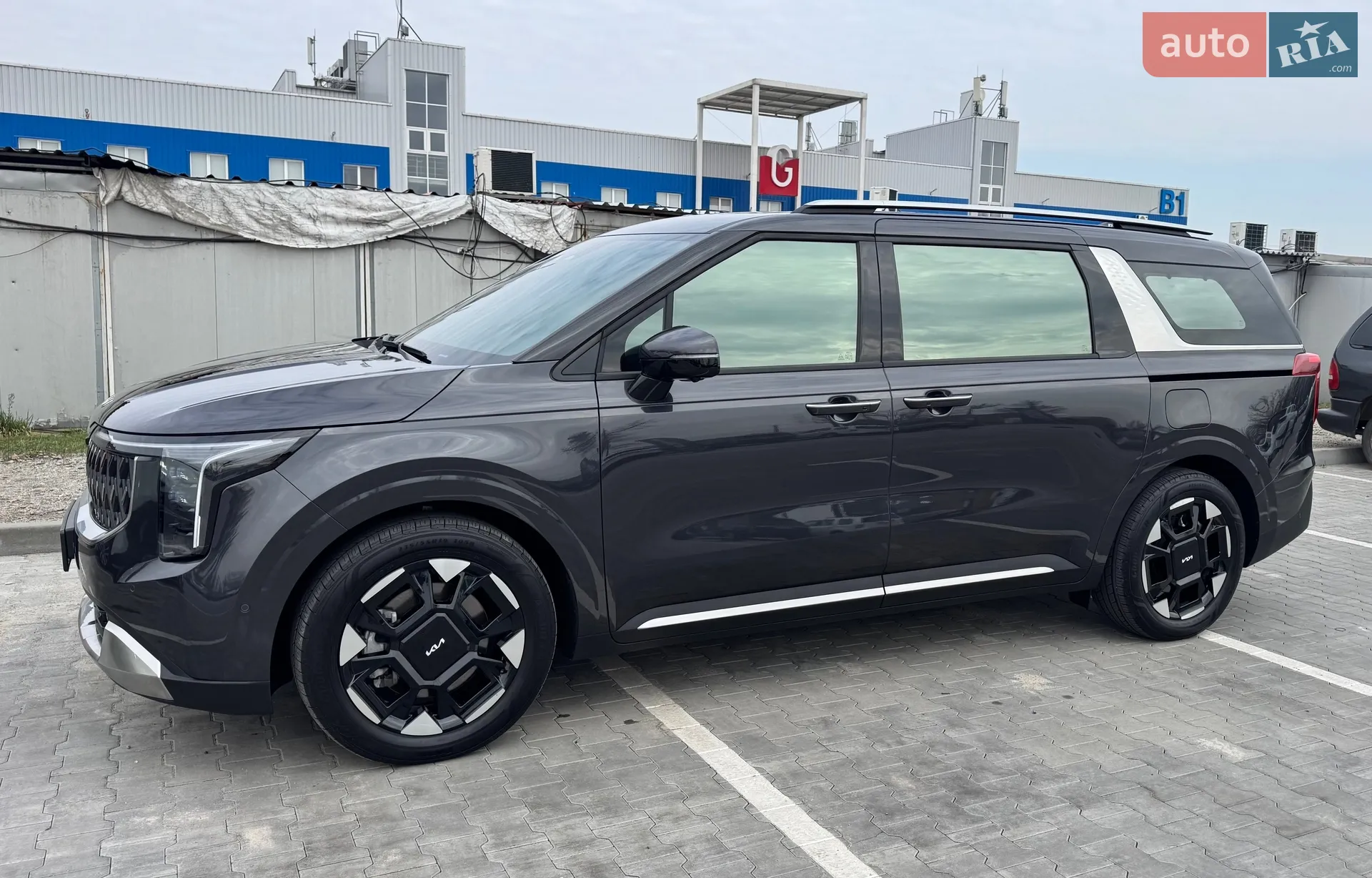 2024 Kia Carnival - мініатюра 3