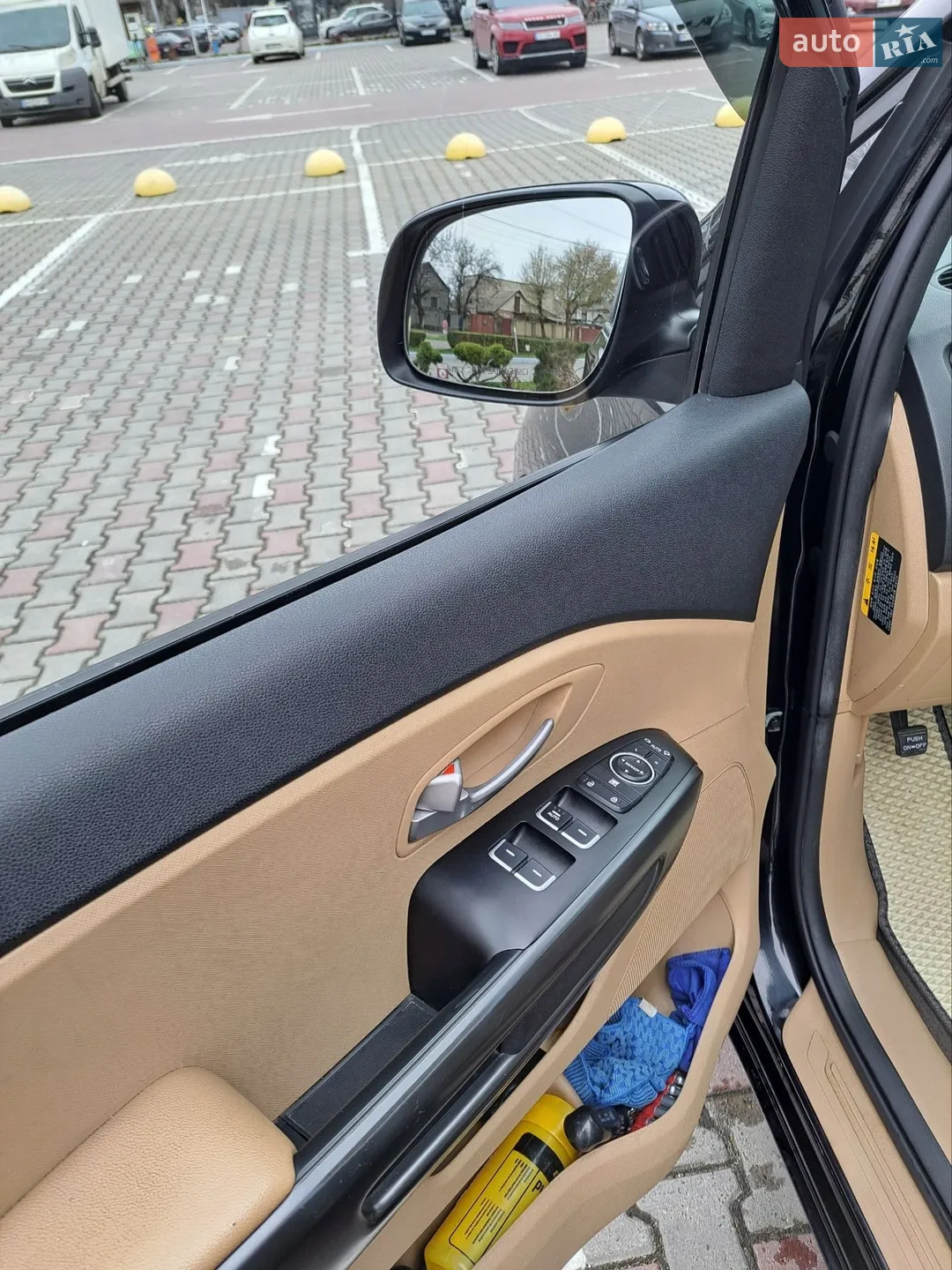 2014 Kia Carnival - мініатюра 9