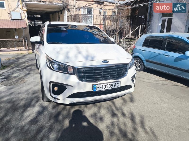 Kia Carnival 2018