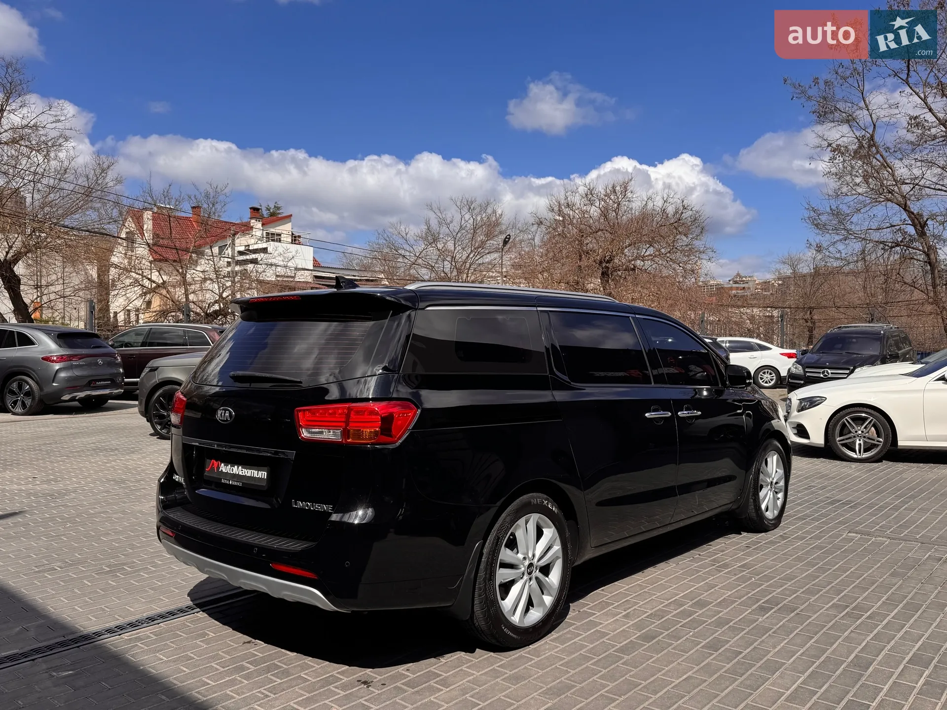 2017 Kia Carnival - мініатюра 7