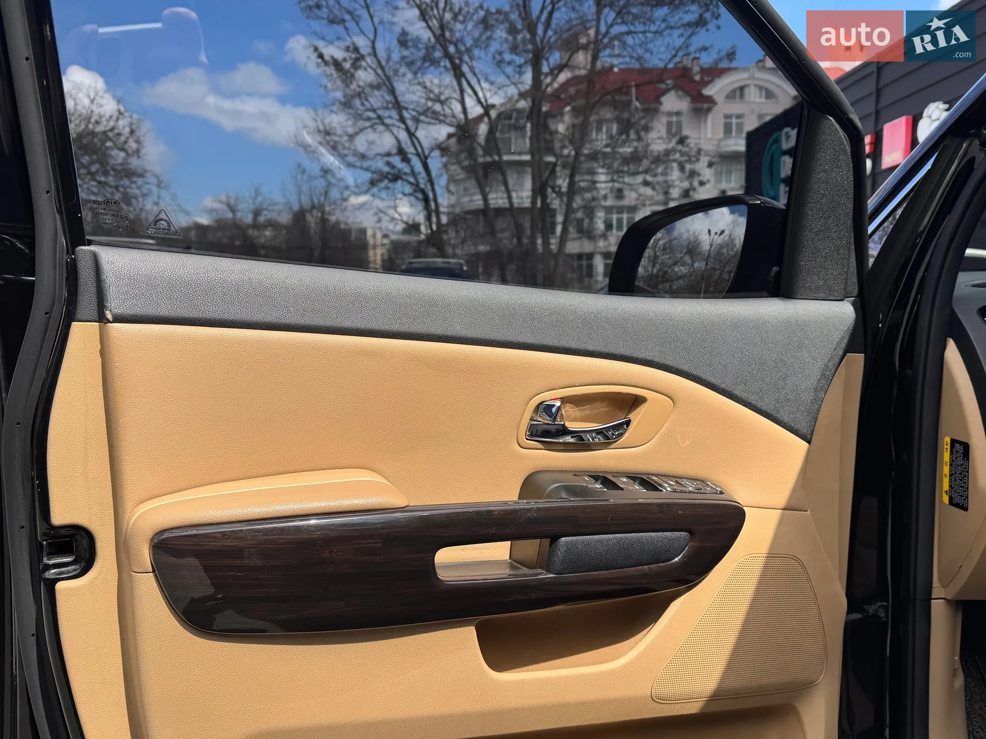 2017 Kia Carnival - мініатюра 12