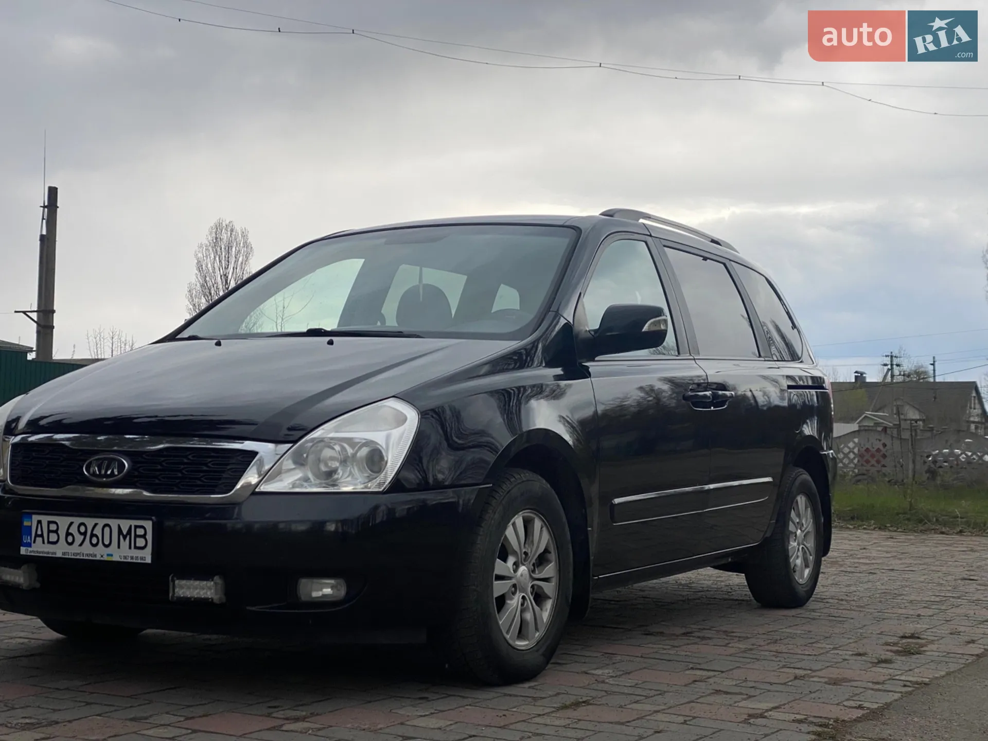 2012 Kia Carnival - мініатюра 2