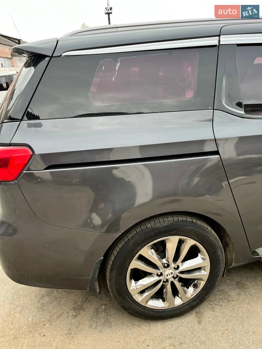 2015 Kia Carnival - мініатюра 5