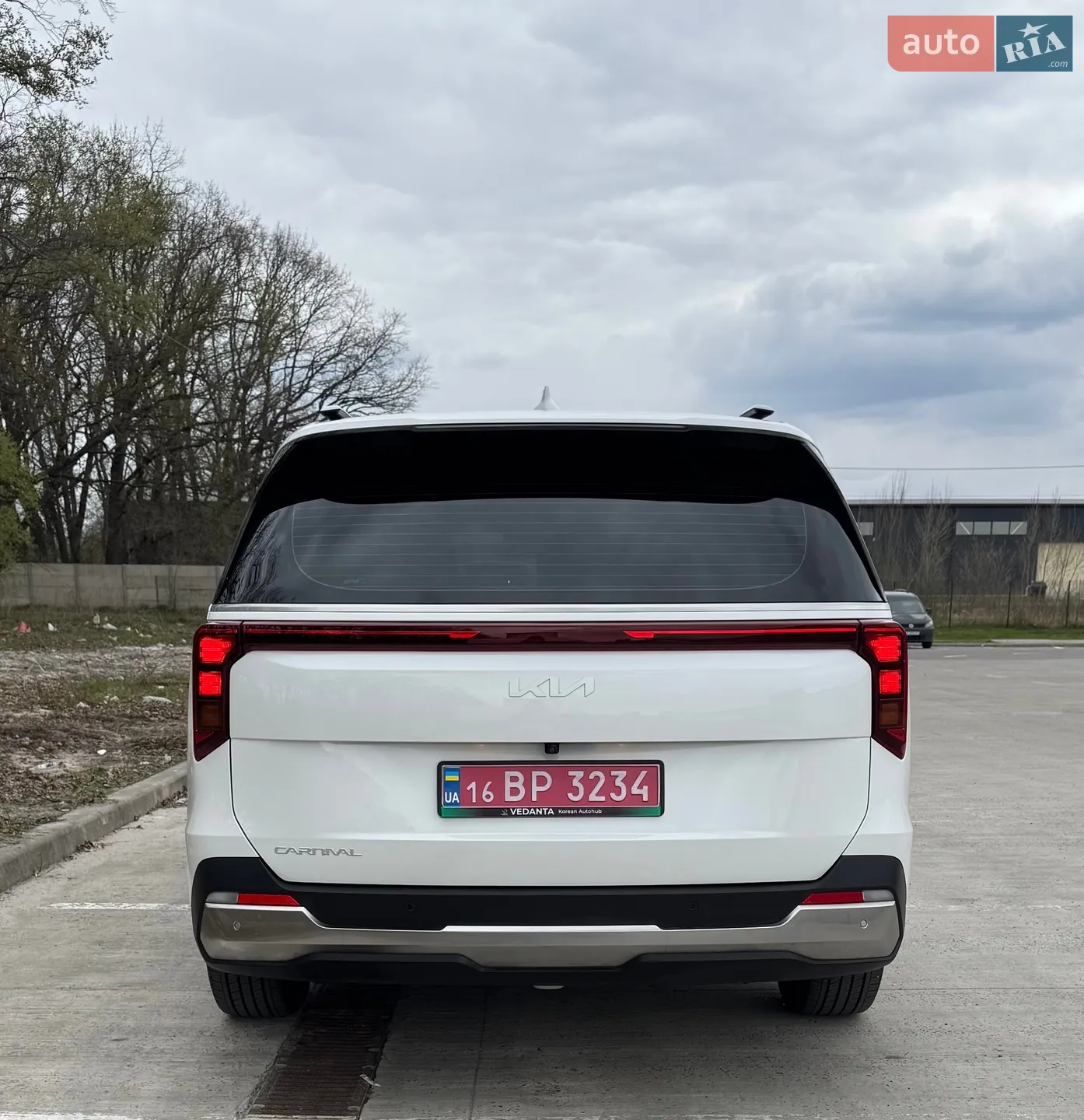 2024 Kia Carnival - мініатюра 9
