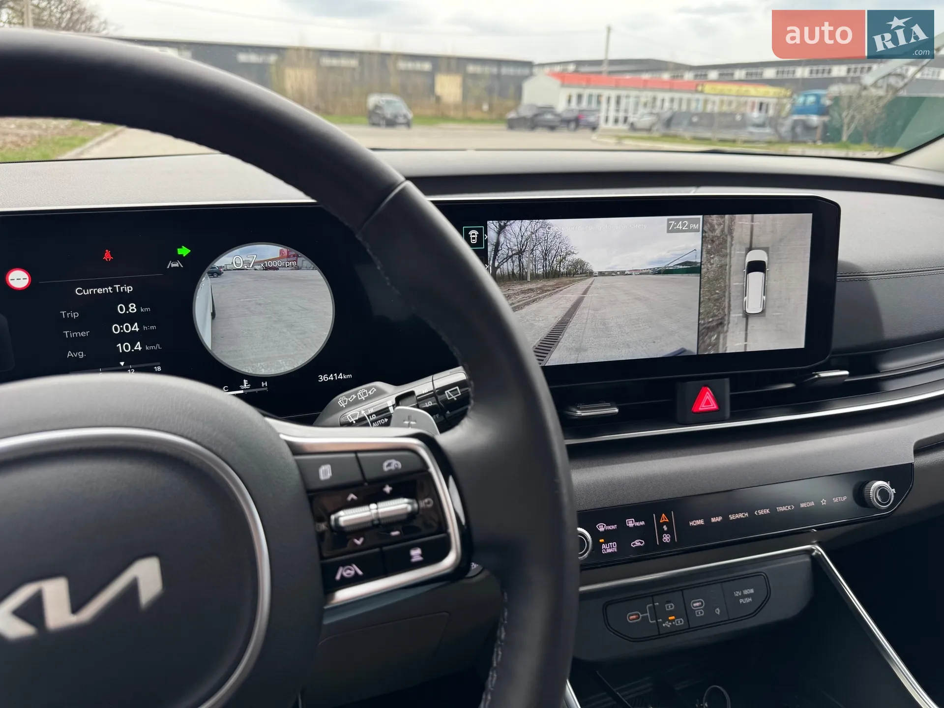 2024 Kia Carnival - мініатюра 65