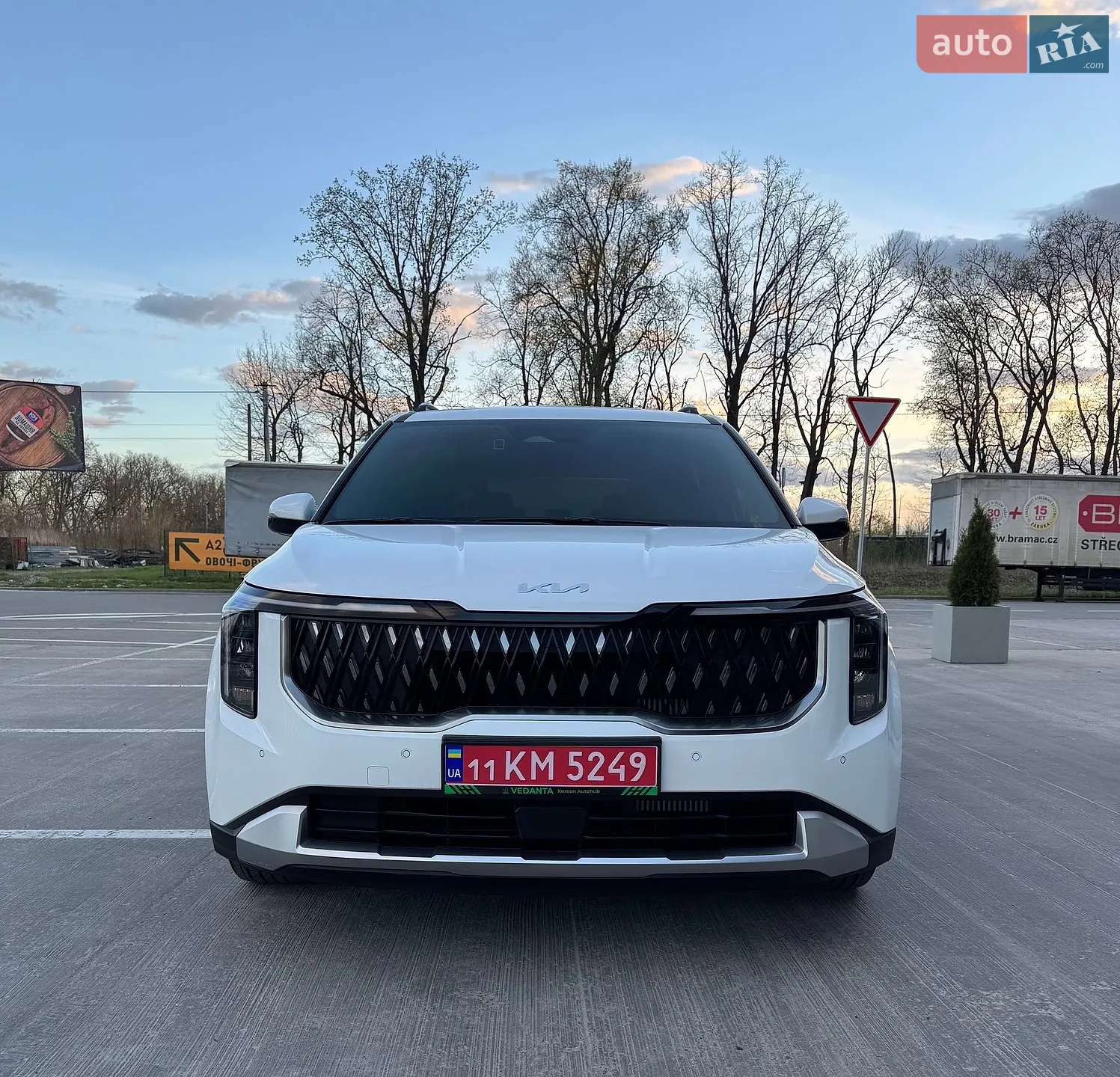 2024 Kia Carnival - мініатюра 2