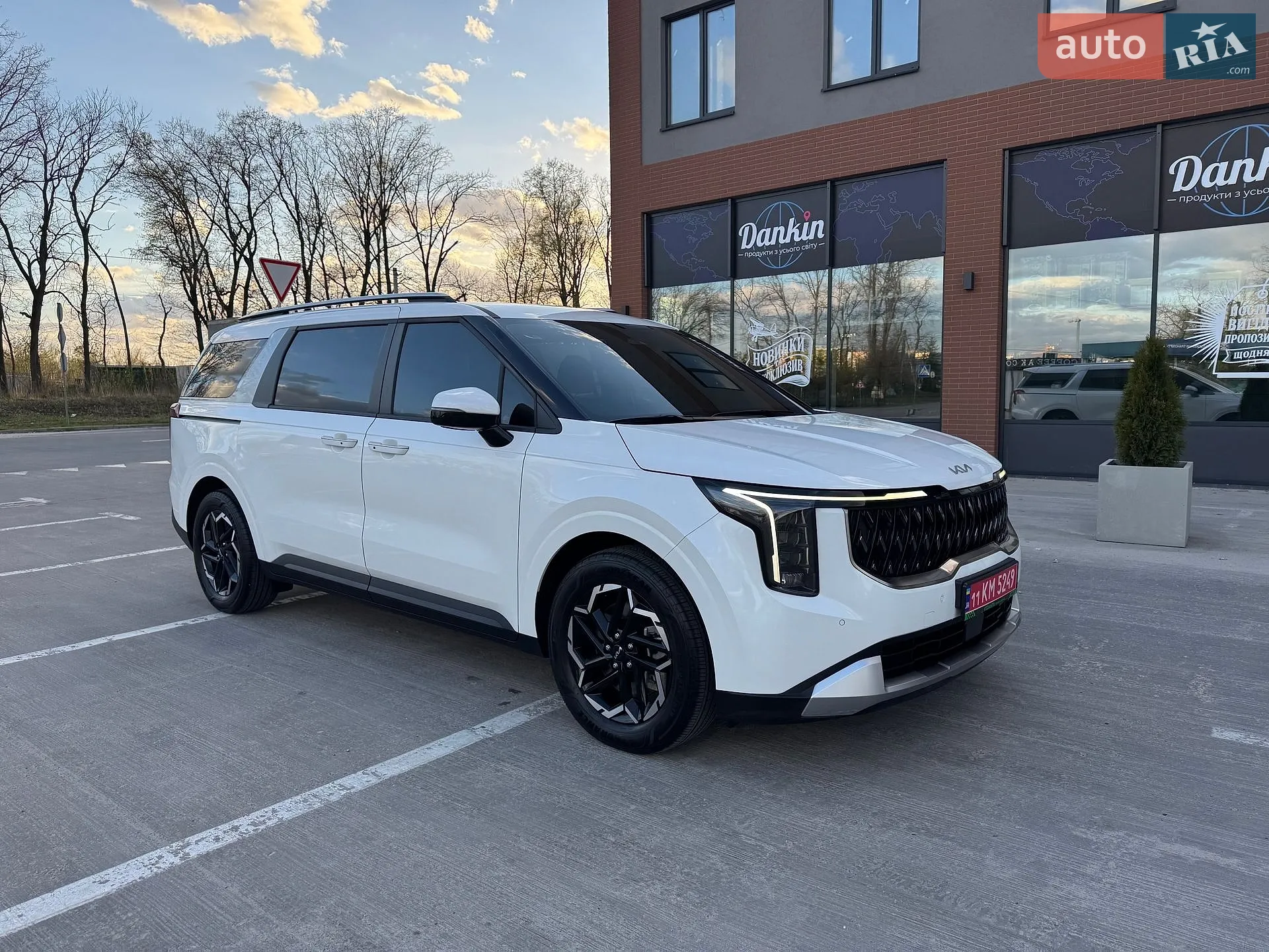 2024 Kia Carnival - мініатюра 10