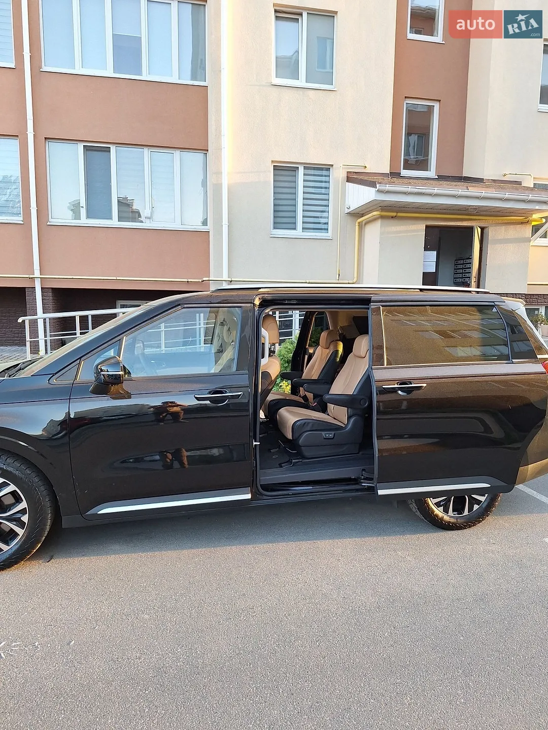 2020 Kia Carnival - мініатюра 70