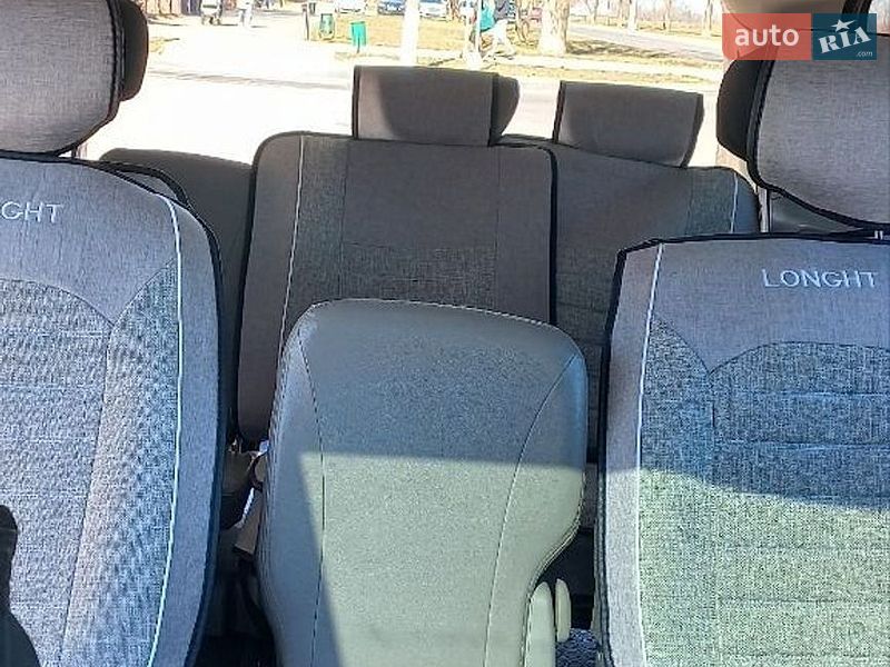 Минивэн Kia Carnival 2011 в Одессе