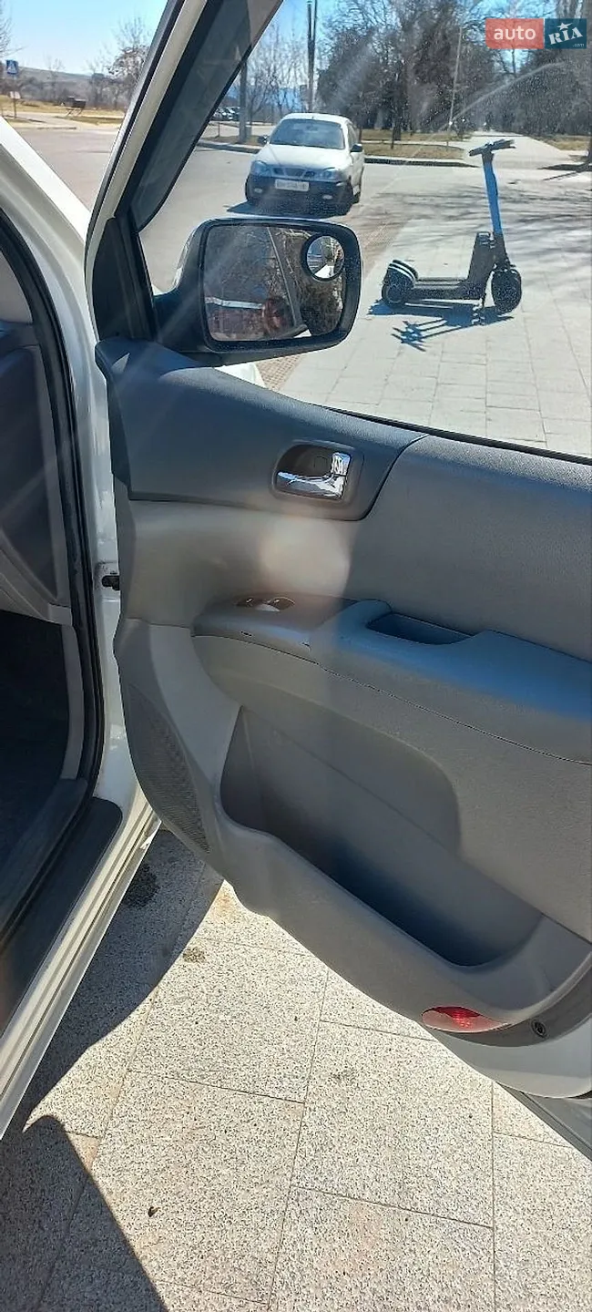 2011 Kia Carnival - мініатюра 15