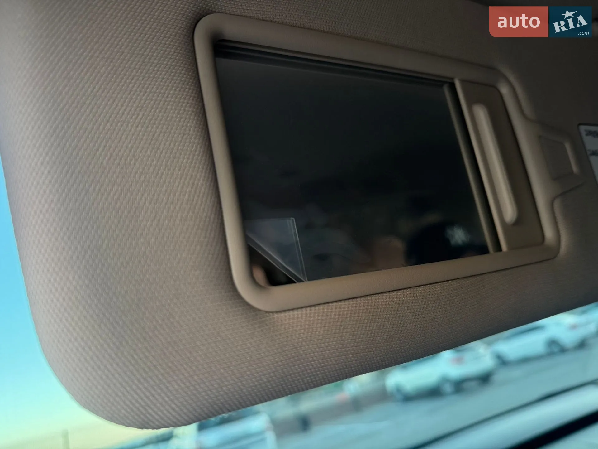 2021 Kia Carnival - мініатюра 20