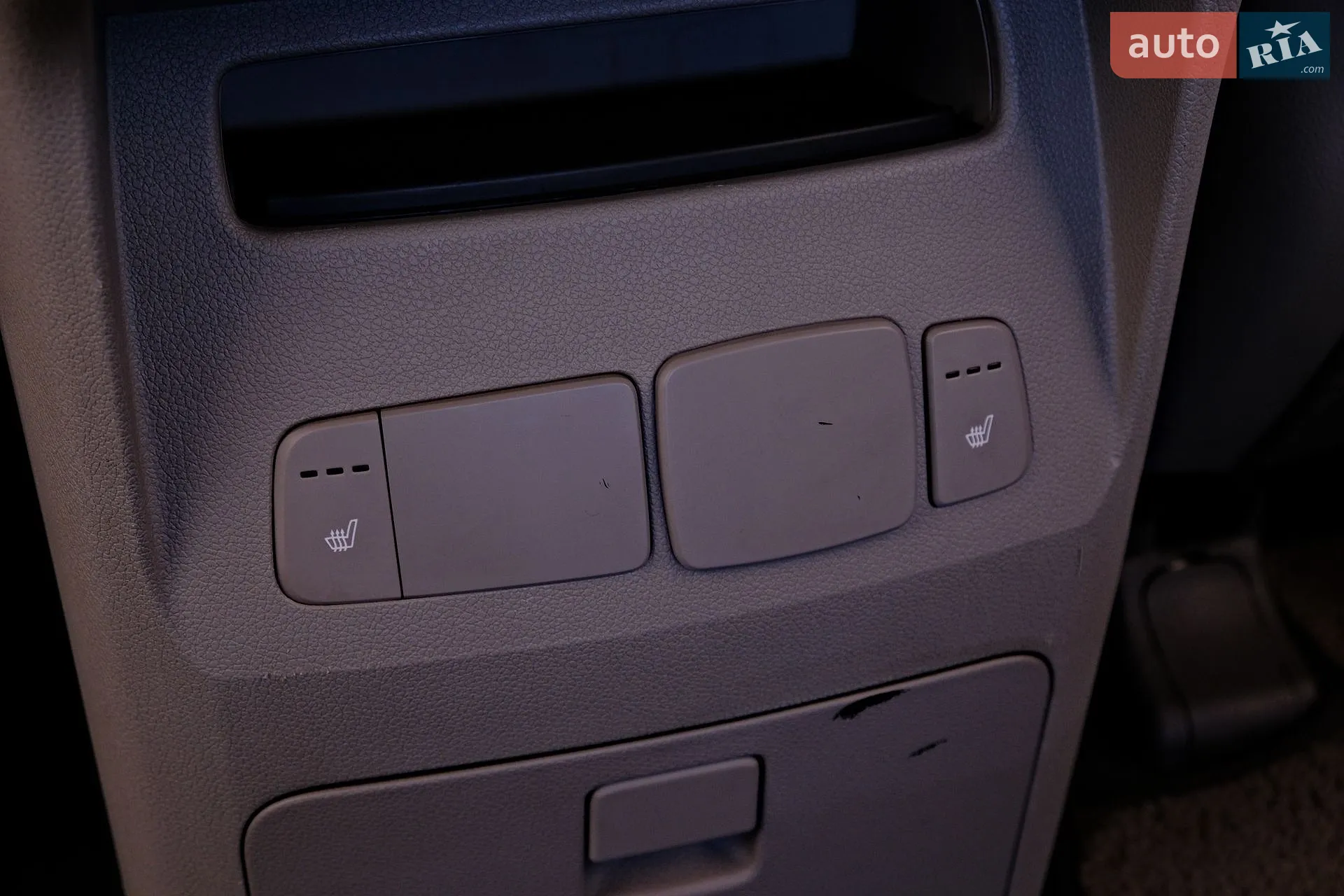 2014 Kia Carnival - мініатюра 27