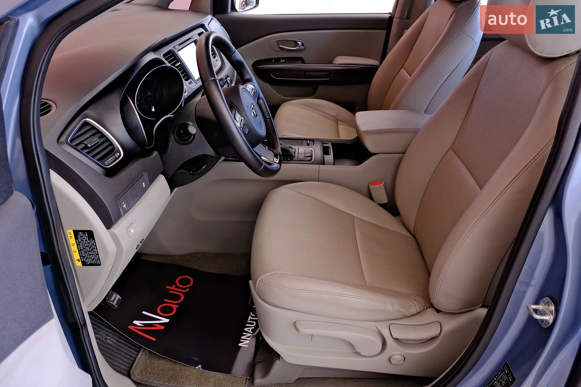 2014 Kia Carnival - мініатюра 29