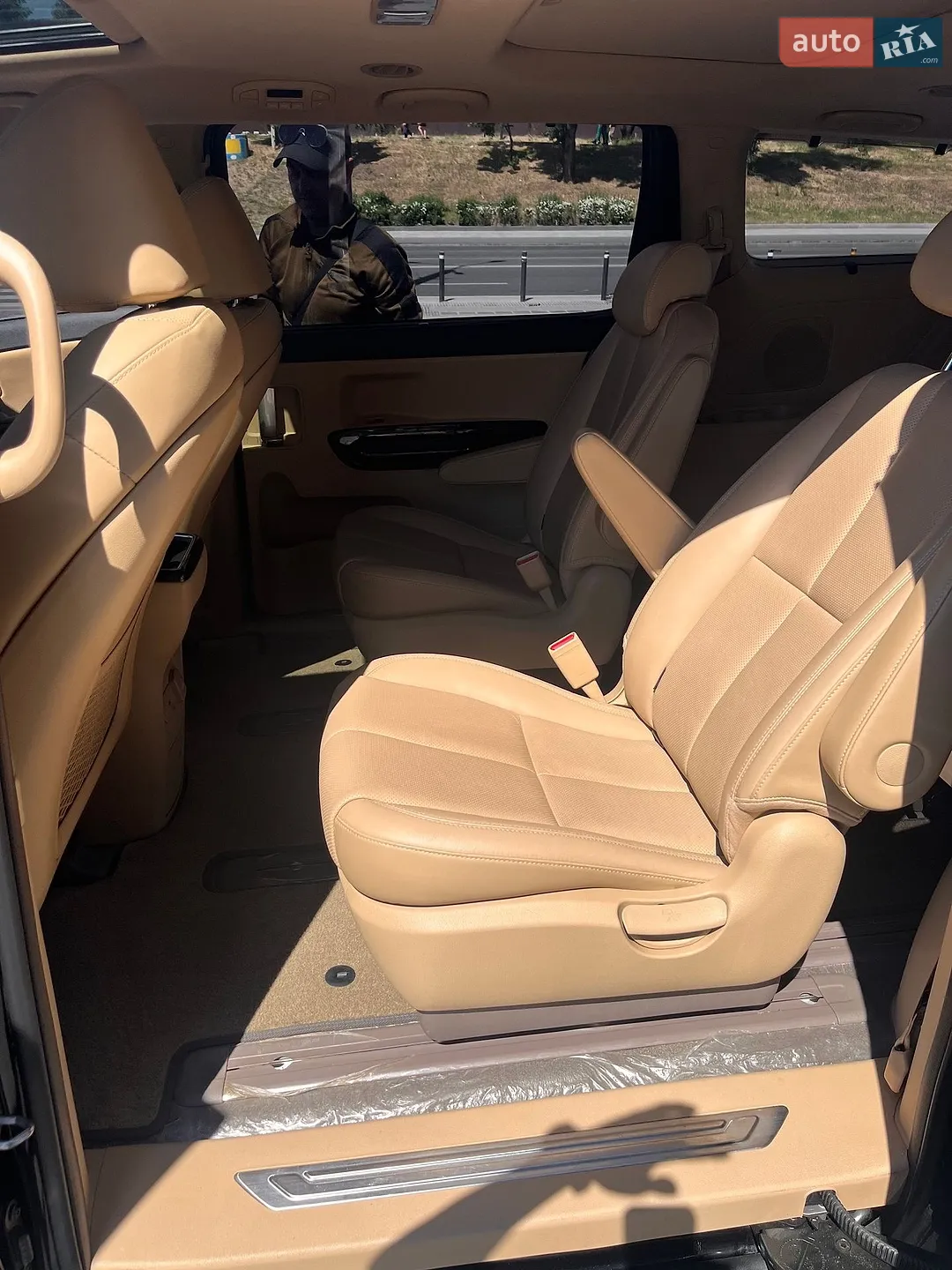 2018 Kia Carnival - мініатюра 34