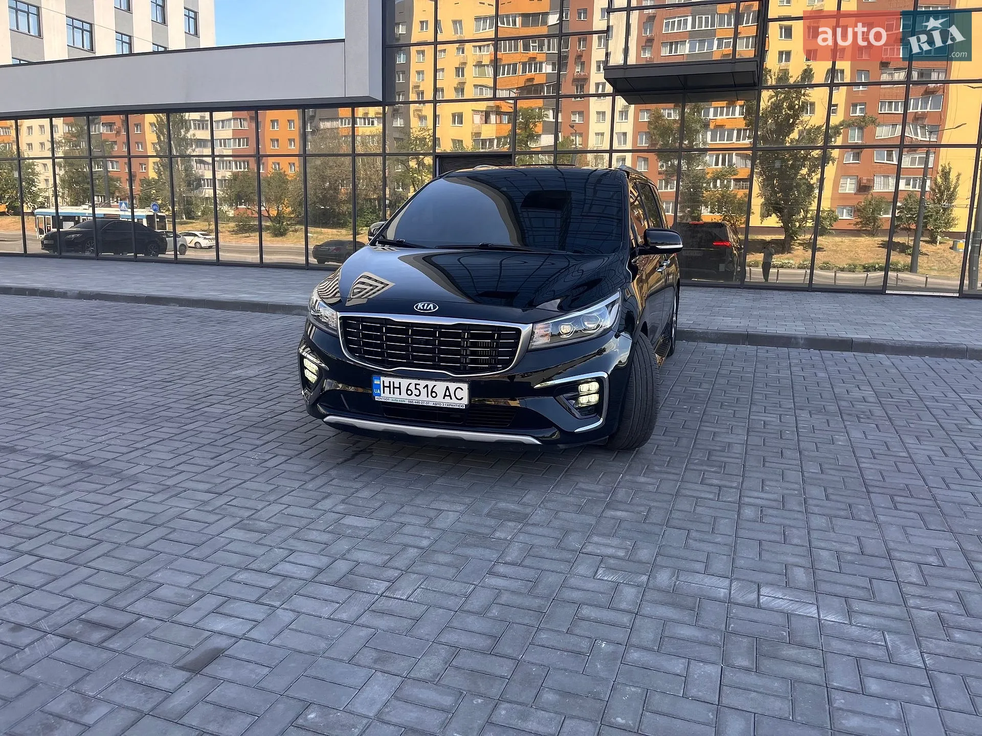 2018 Kia Carnival - мініатюра 38