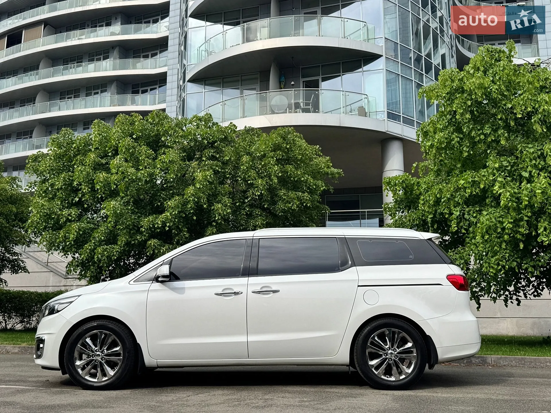 2018 Kia Carnival - мініатюра 5