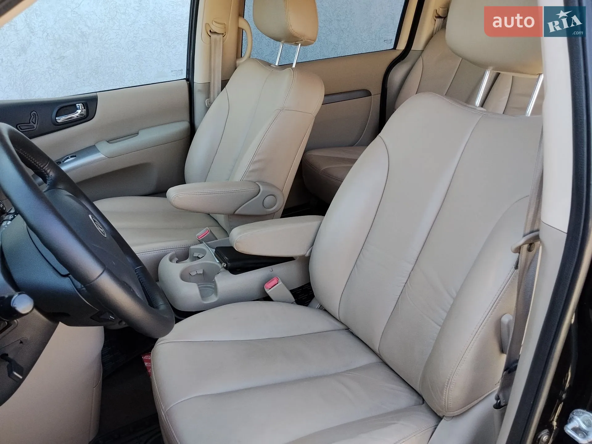 2012 Kia Carnival - мініатюра 9