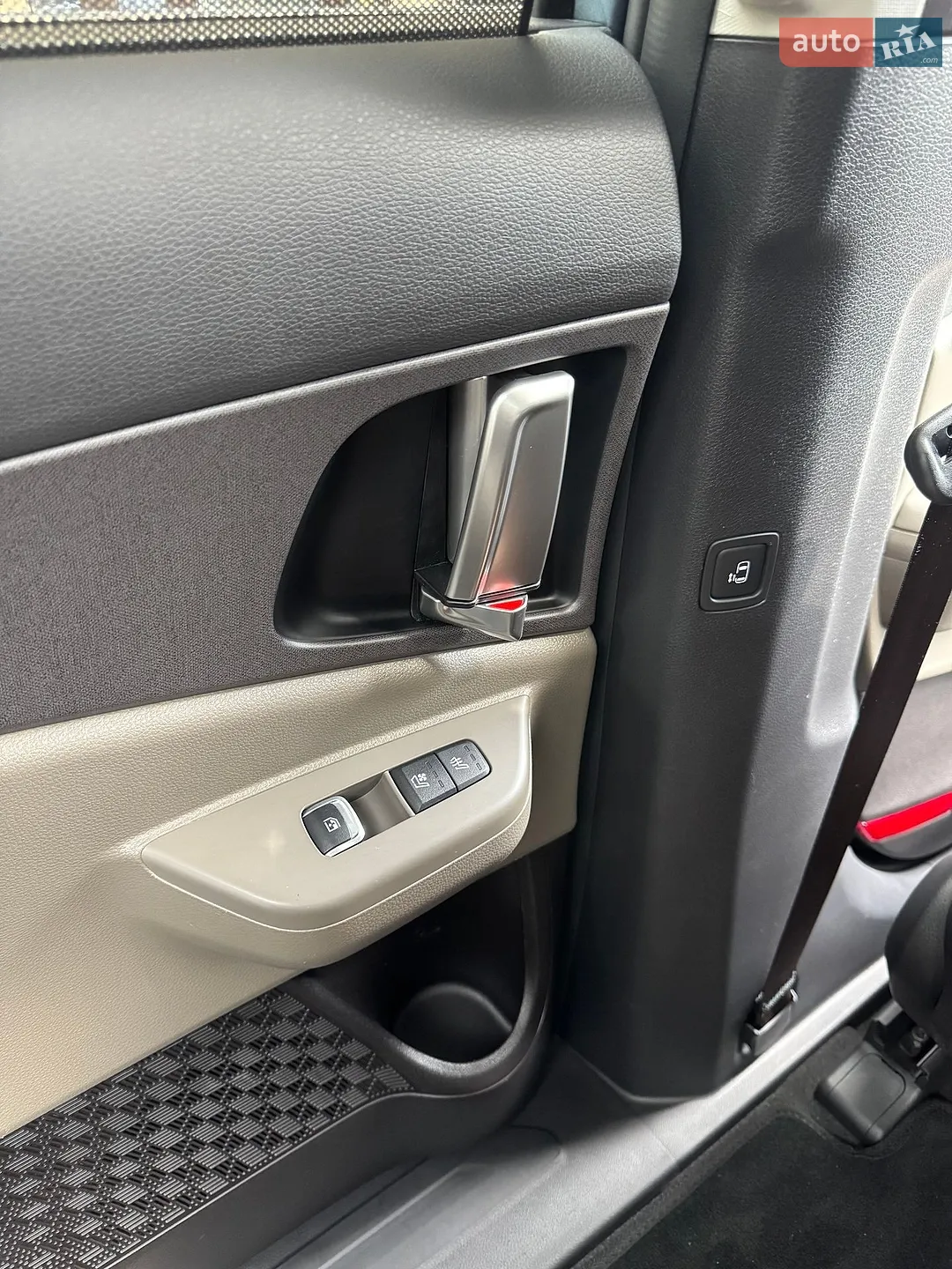 2024 Kia Carnival - мініатюра 38