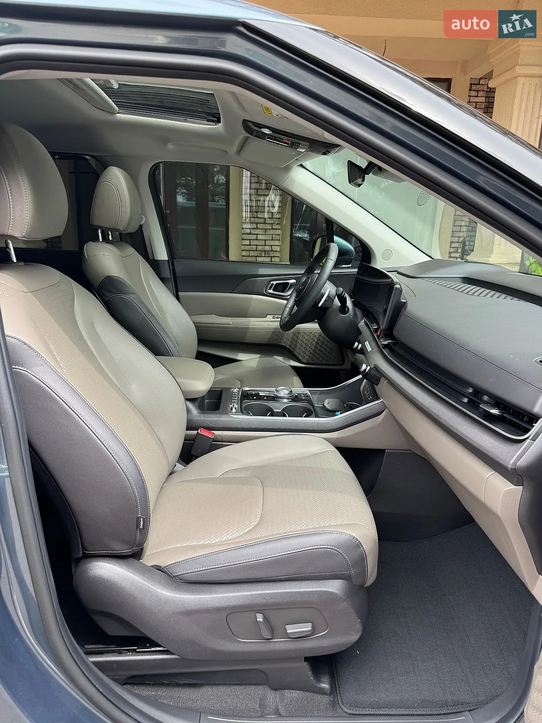 2024 Kia Carnival - мініатюра 50