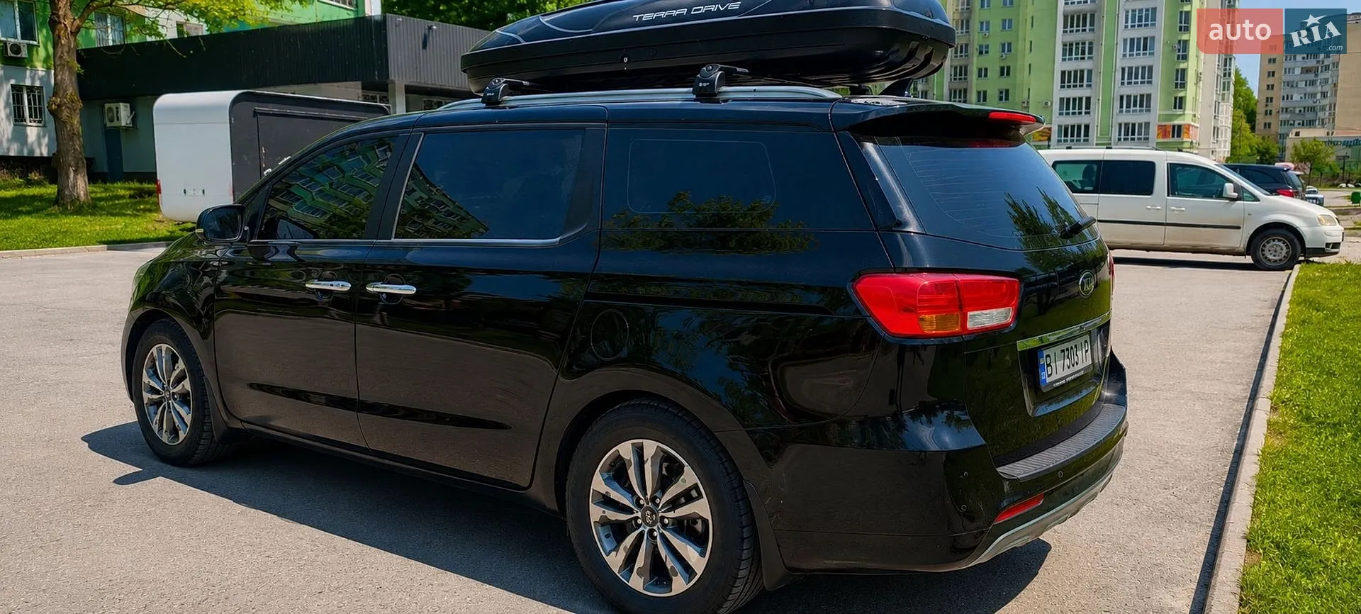 2014 Kia Carnival - мініатюра 5