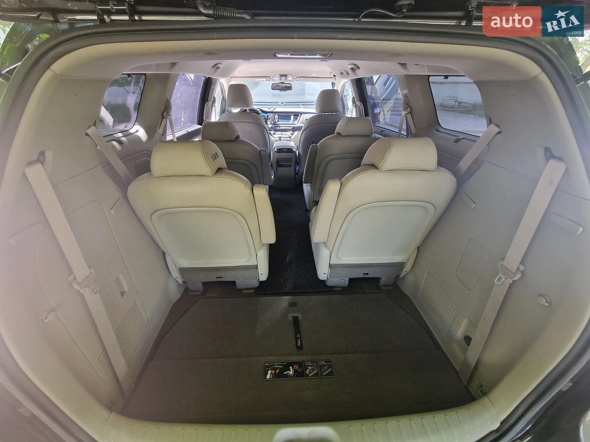 2018 Kia Carnival - мініатюра 52