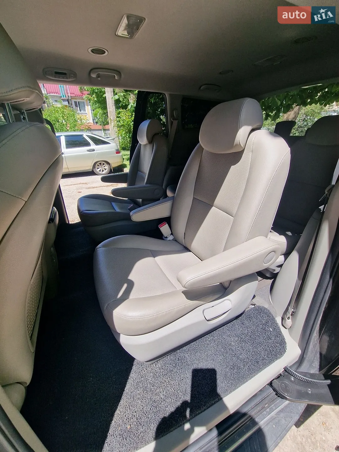 2018 Kia Carnival - мініатюра 62