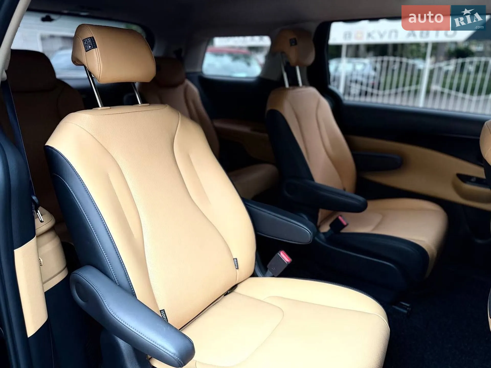 2021 Kia Carnival - мініатюра 13