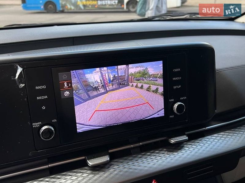 Минивэн Kia Carnival 2023 в Львове фото 7 Минивэн Kia Carnival 2023 в Львове