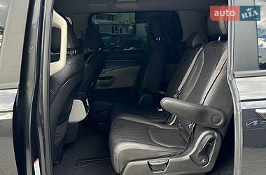 Минивэн Kia Carnival 2023 в Львове фото 19 Минивэн Kia Carnival 2023 в Львове
