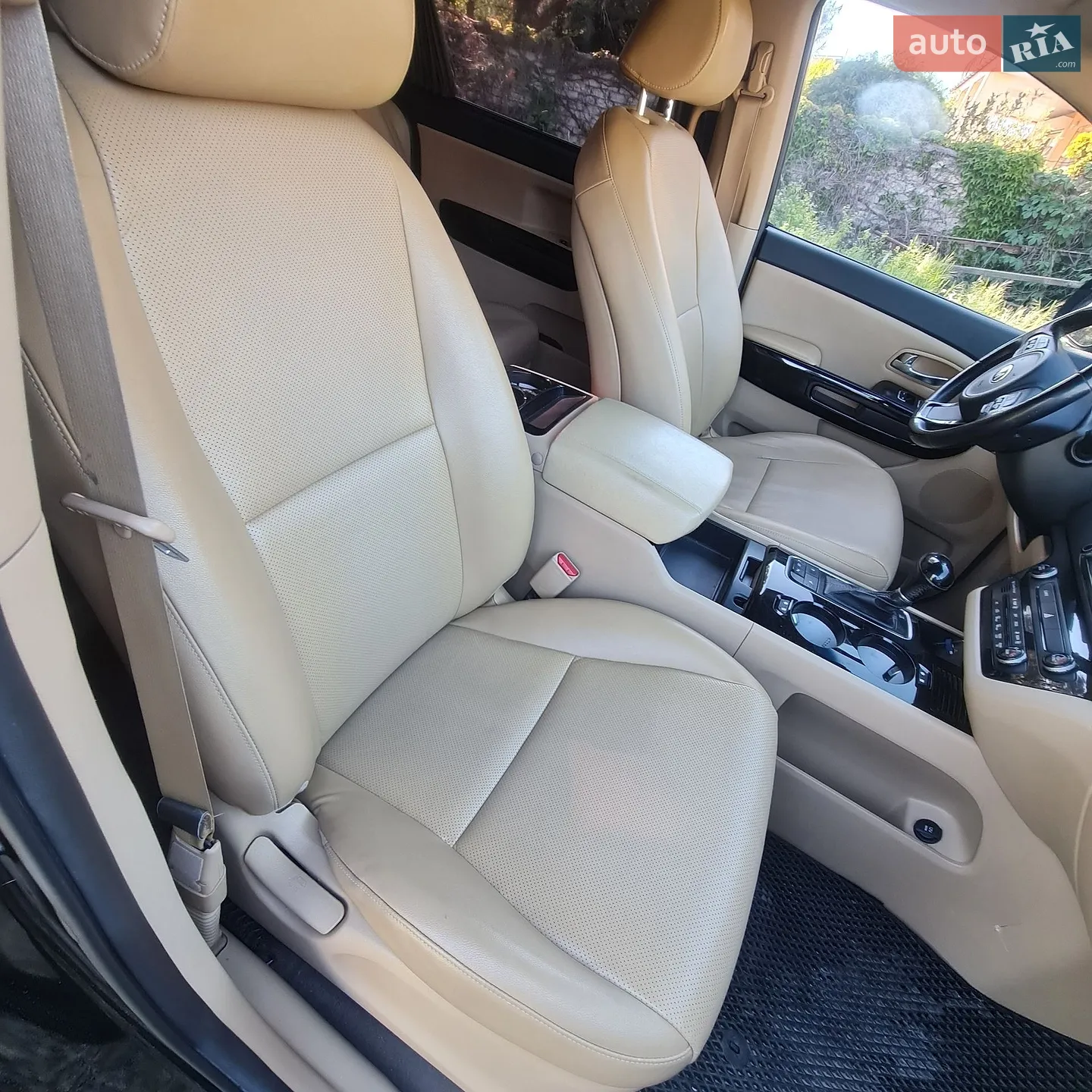 2014 Kia Carnival - мініатюра 10