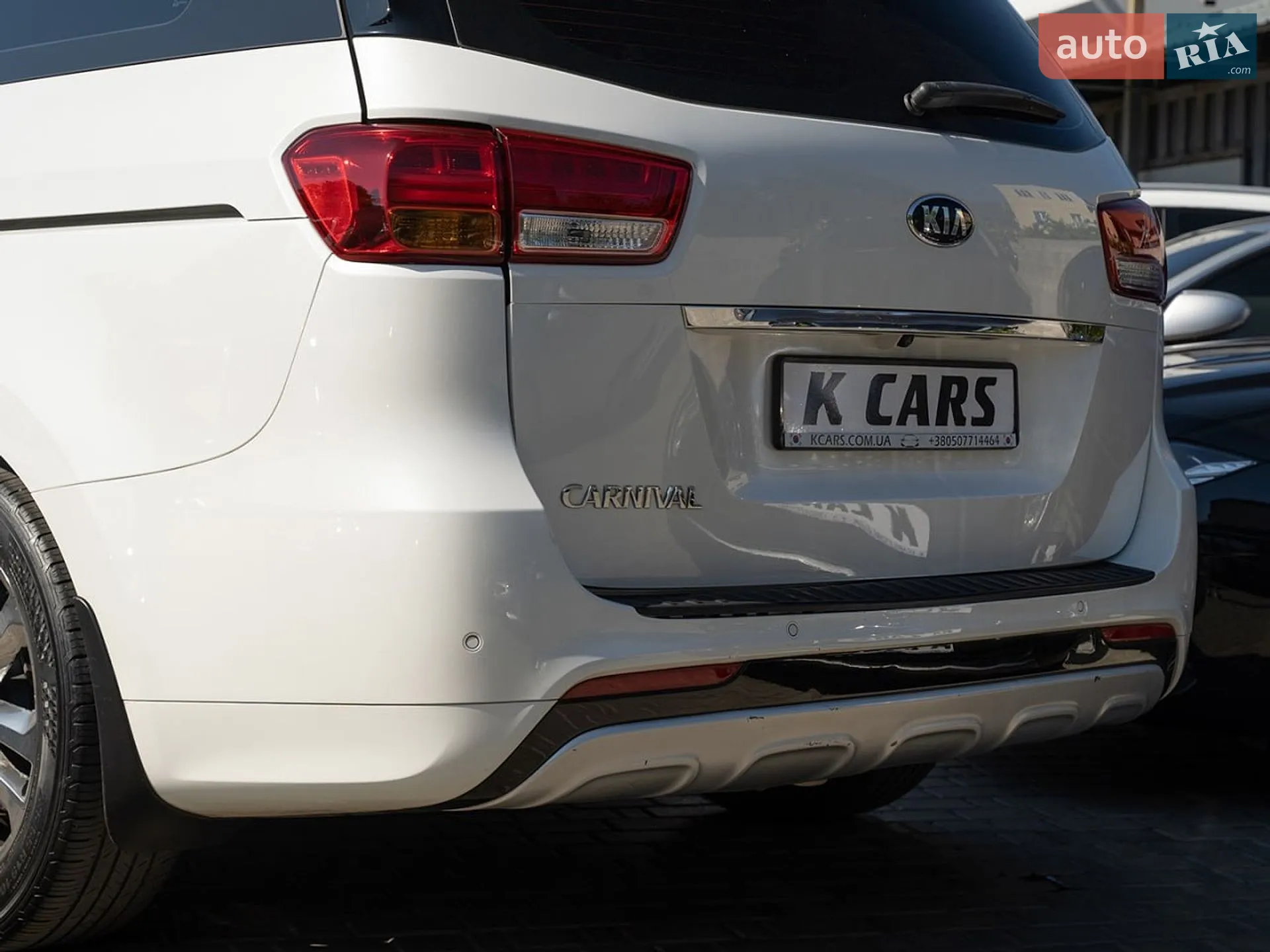 2014 Kia Carnival - мініатюра 3