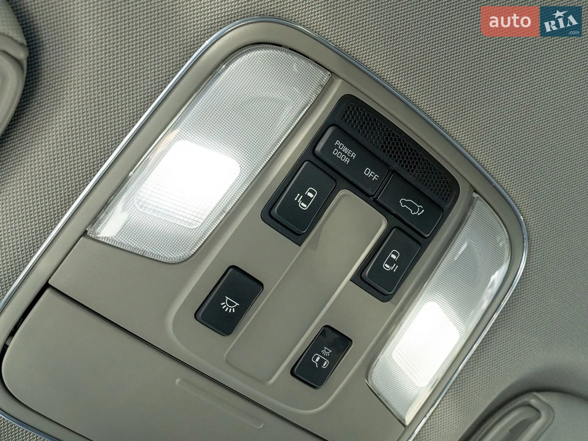 2014 Kia Carnival - мініатюра 39