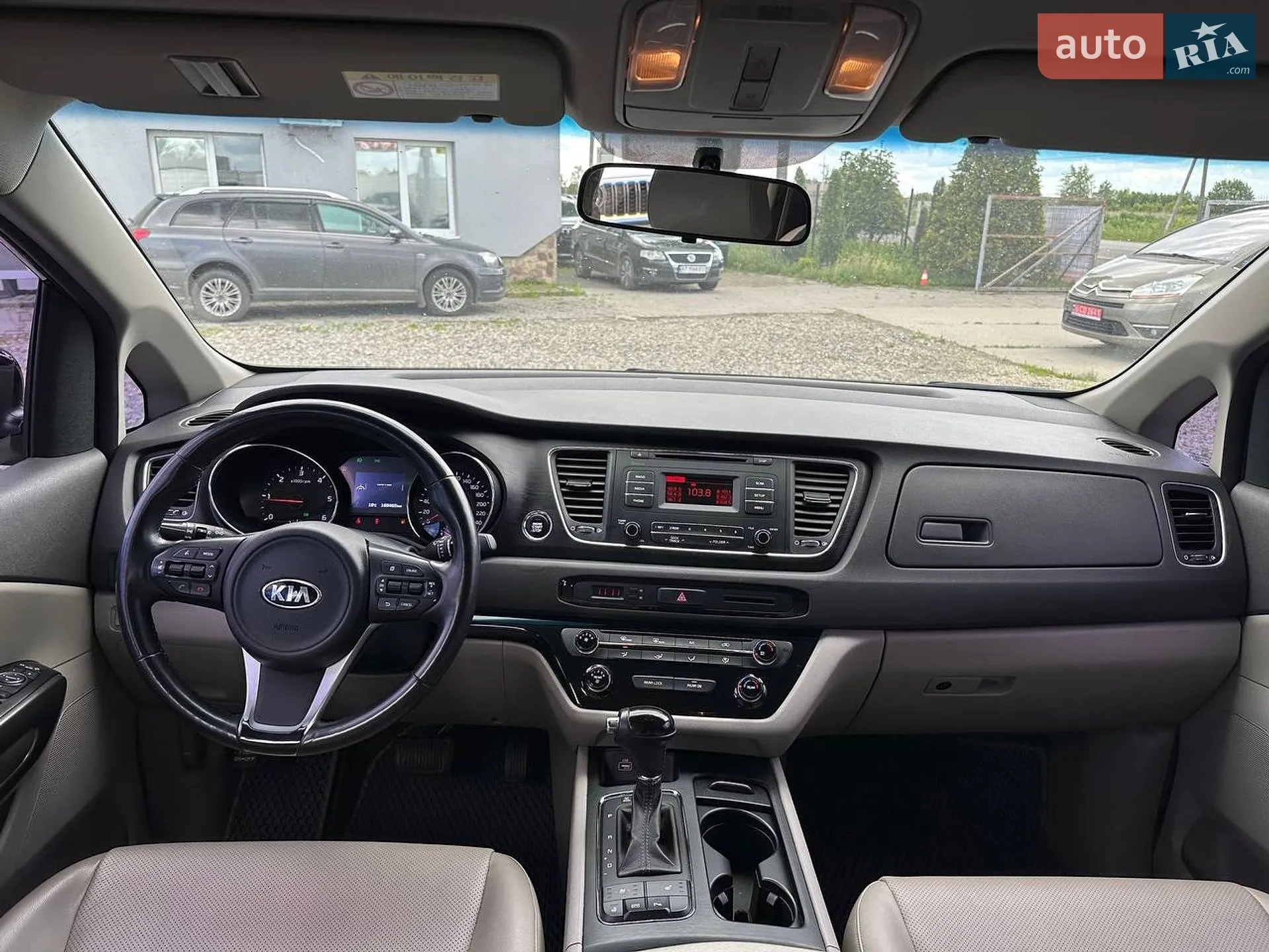 2015 Kia Carnival - мініатюра 7